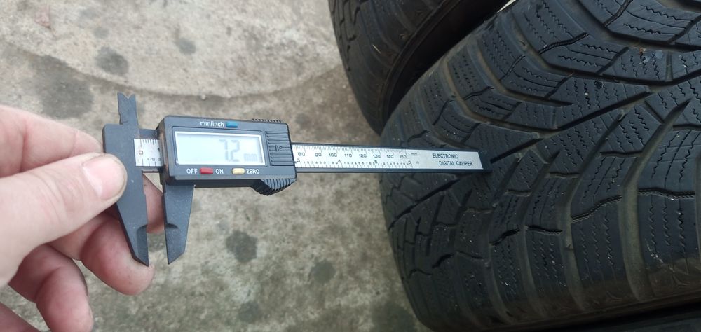 215 55 17 Зимни гуми Кумхо