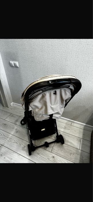 Прогулояная коляска