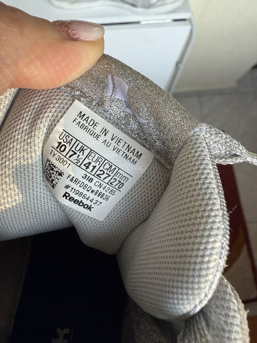 Дамски сребристи кецове Reebok