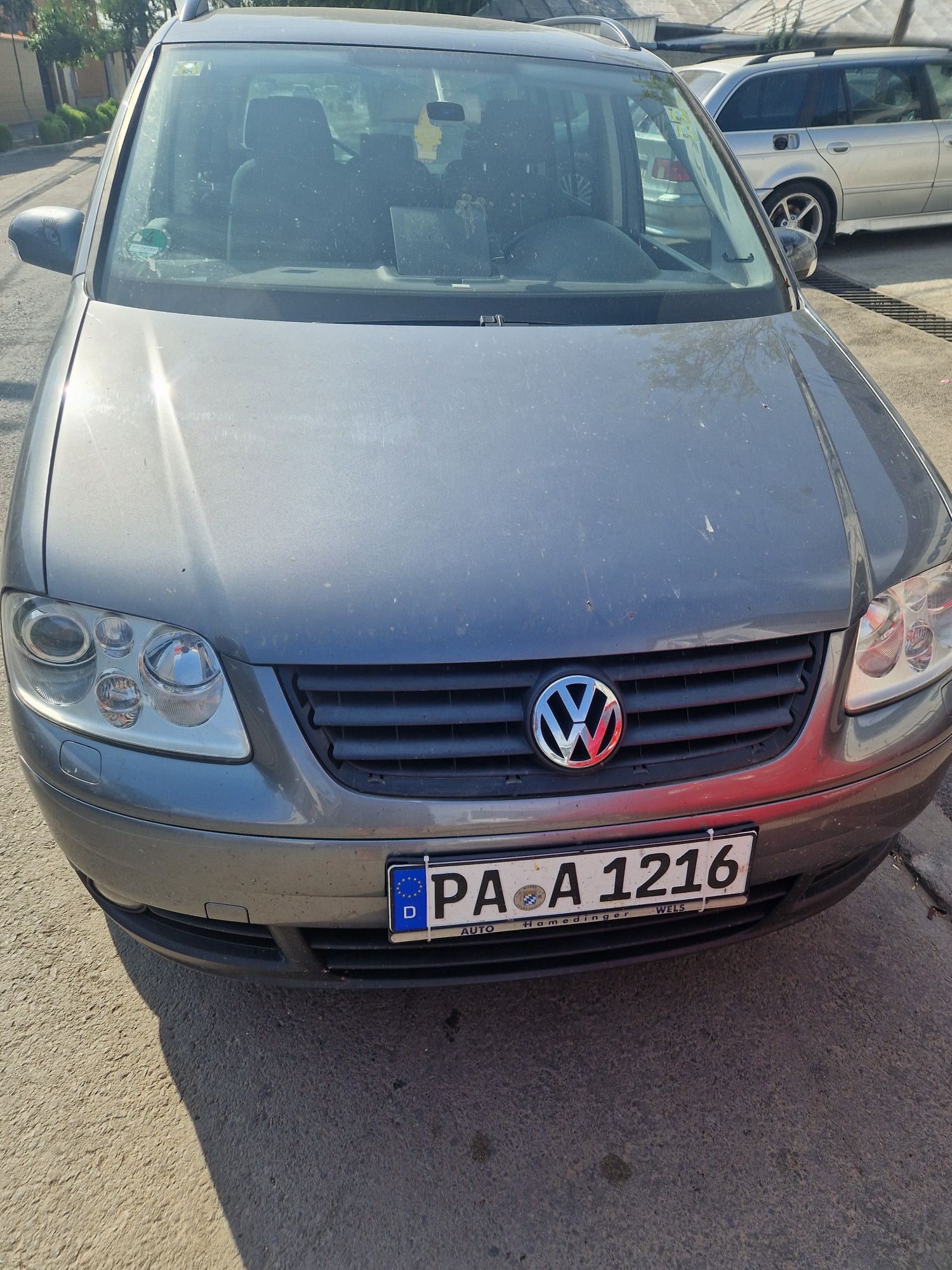 Dezmembrez touran 1.6 FSI