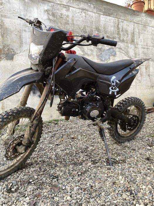 Cross 125, inca in garantie