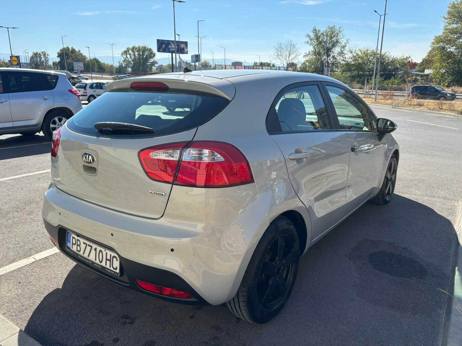 Kia Rio 1.4, 90 hp. 6 скорости