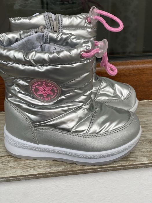 Детски боти за момиче