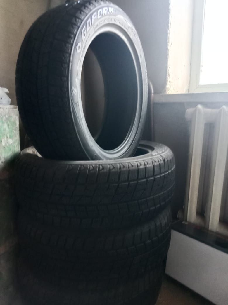 Шины зимние 21550R17
