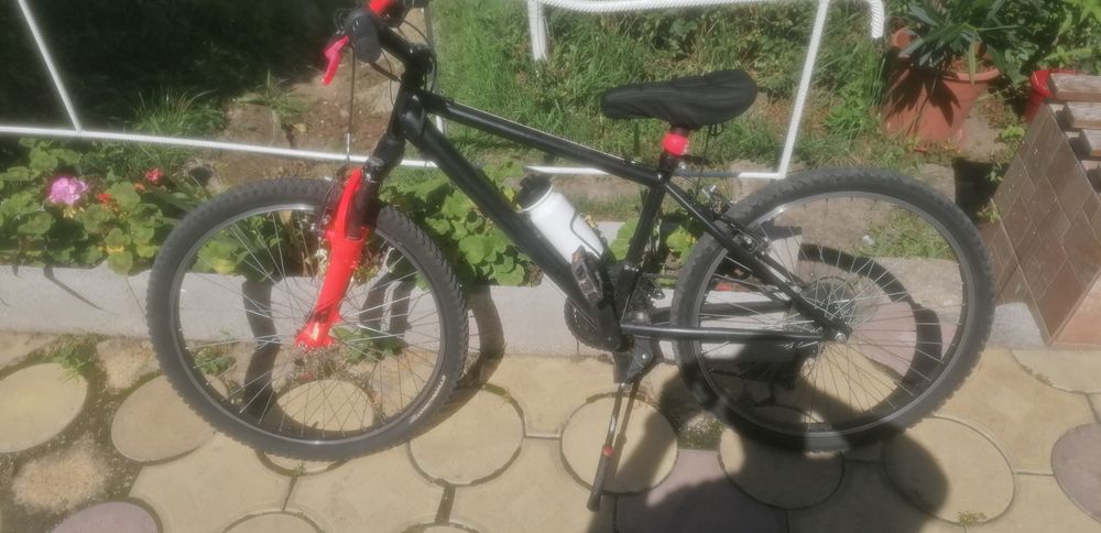 Vând bicicleta copii