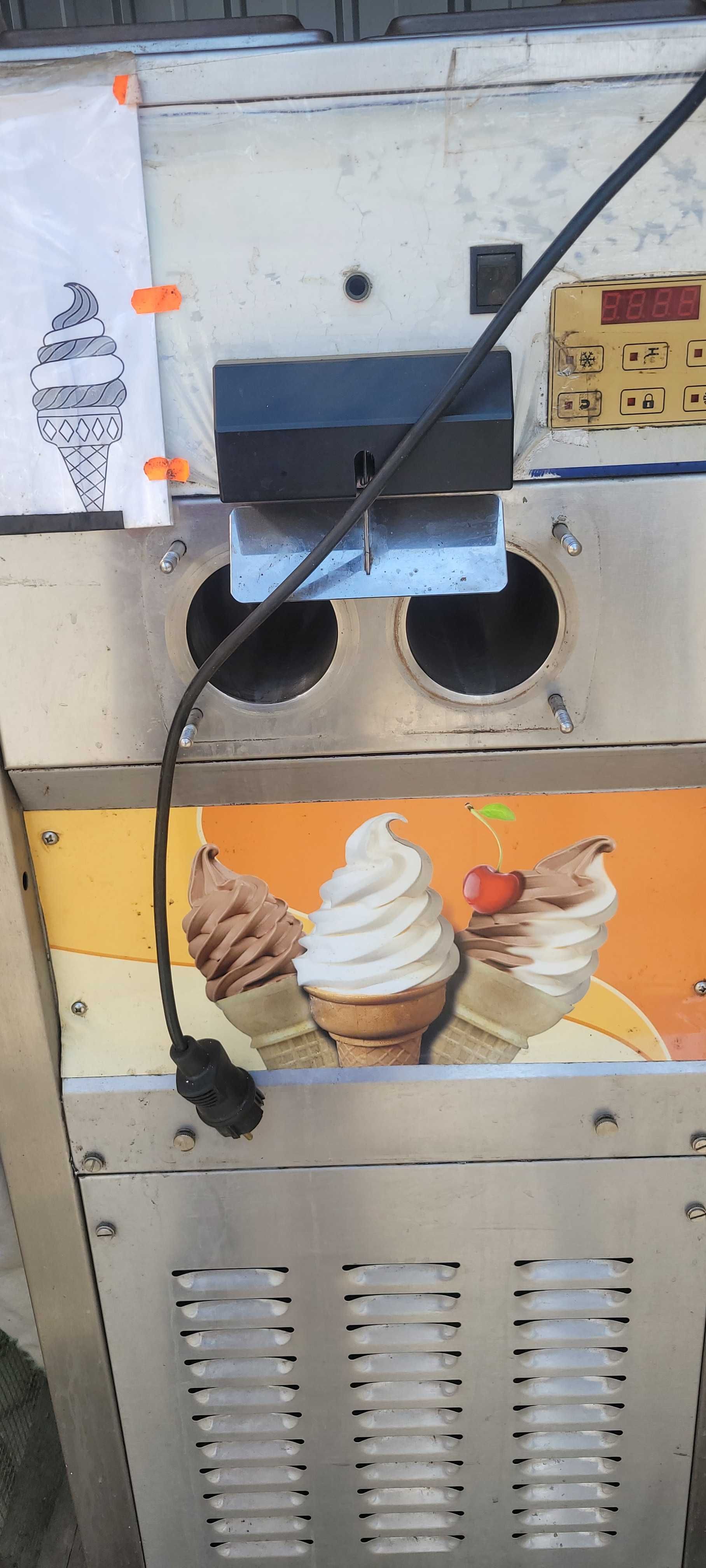 Mașină de înghețată
