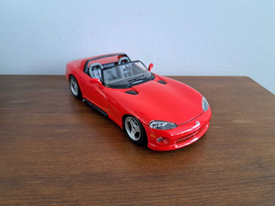 Machete scara 1:18 BMW, Dodge, Ferrari, Porsche, Chevrolet, Alfa Romeo