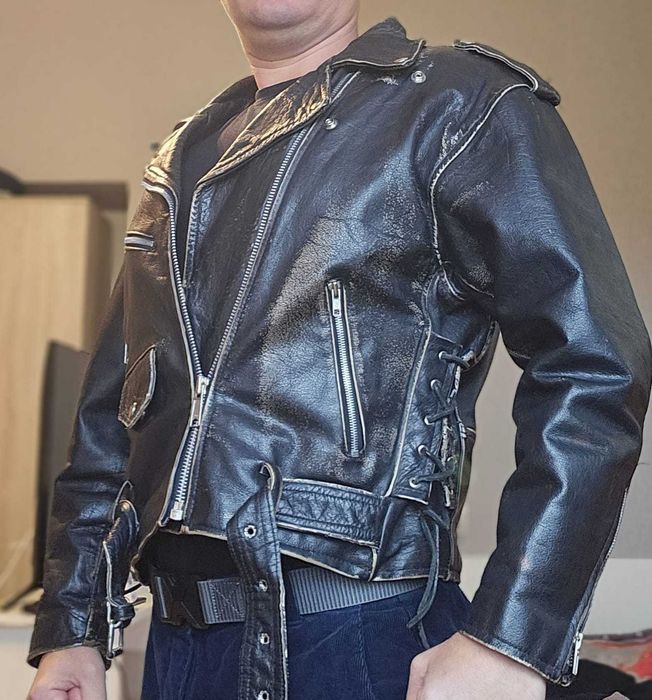 Geaca piele naturala 100 % personalizata Guns N' Roses impecapibla!