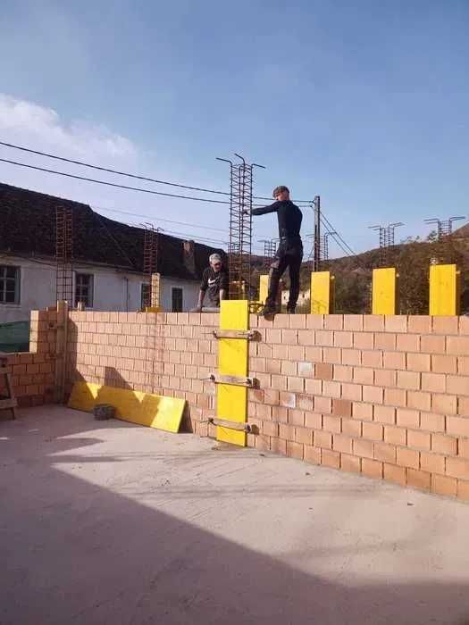 Inchiriere Cofraje pentru placa, cofraje tip doka