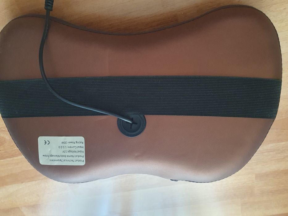 Perna masaj cu role, pentru gat si spate cu functie de incalzire, pute