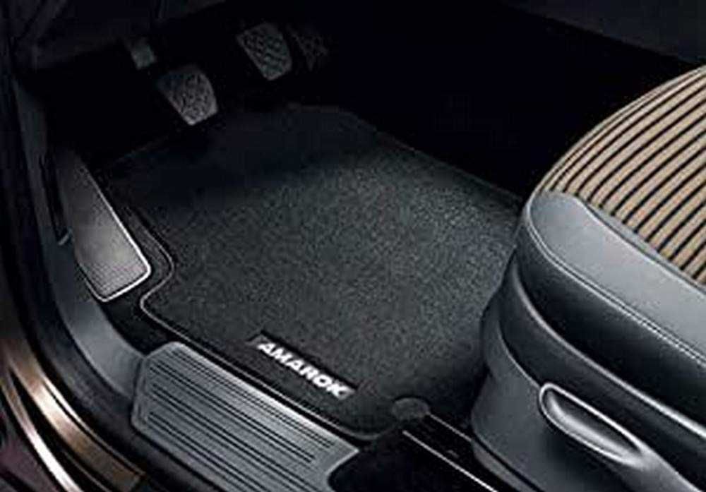 Велурени Стелки Оригинални Чисто Нови VW Amarok