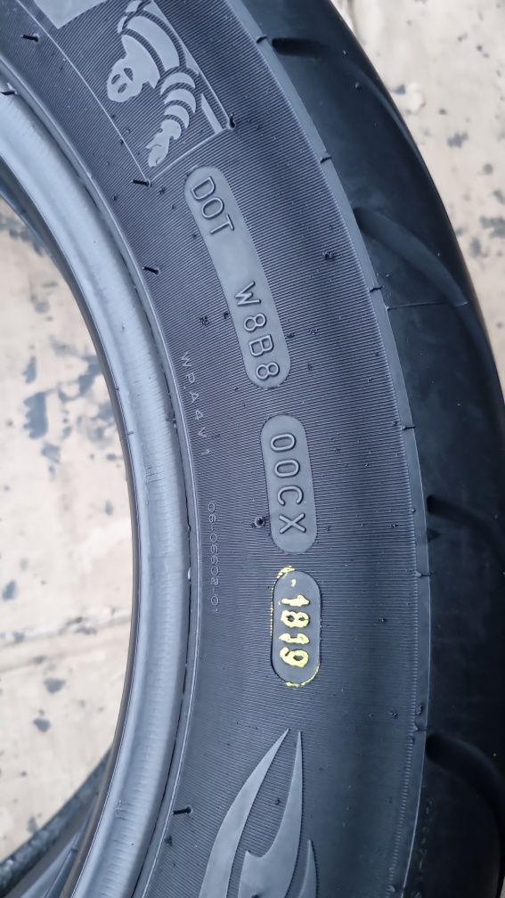 Anvelopa Moto Michelin 130/90 B16 Impecabilă.
