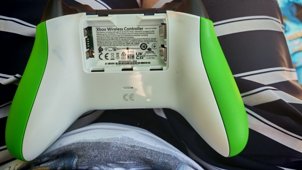 Xbox series S (употребяван/като нов)