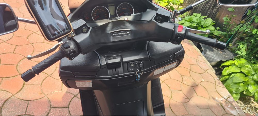 Suzuki Burgman 400