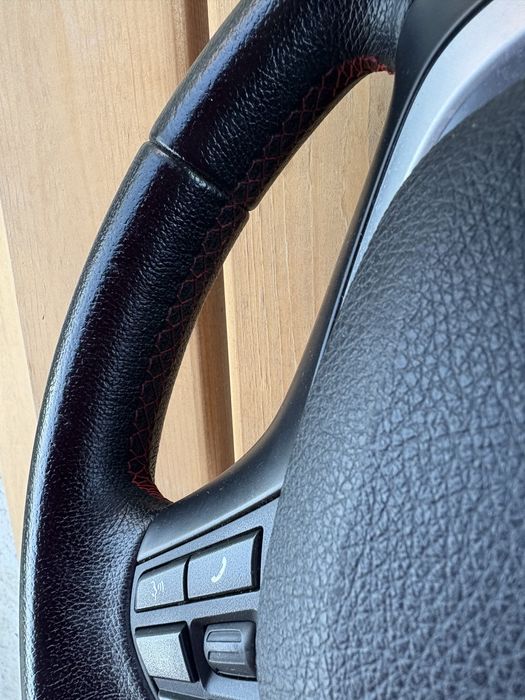 Volan BMW F30, Sport