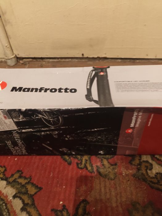 Продам монопод manfrotto в хорошем состоянии