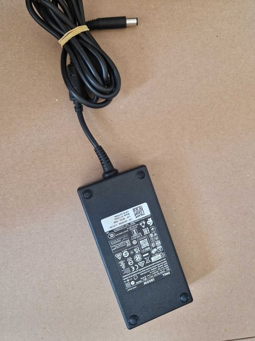 Dell 180w-19,5v-9,23A. Model ha180pm180