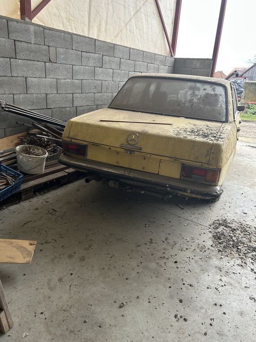 Vând Mercedes w115 300D