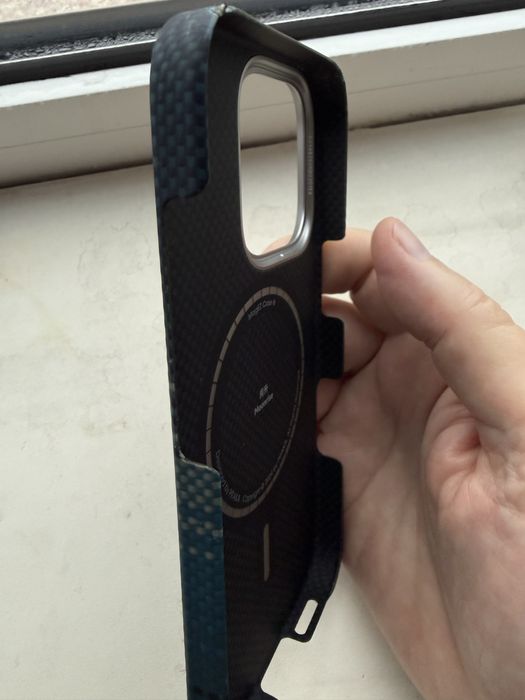 Husa Pitaka Iphone 16 Pro