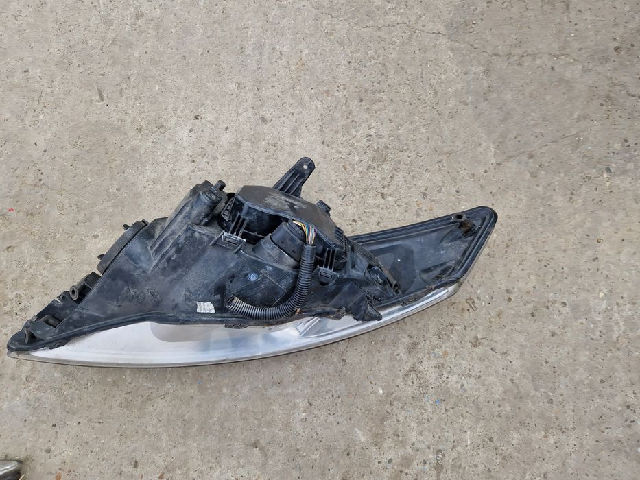 Faruri Ford Mondeo 2012