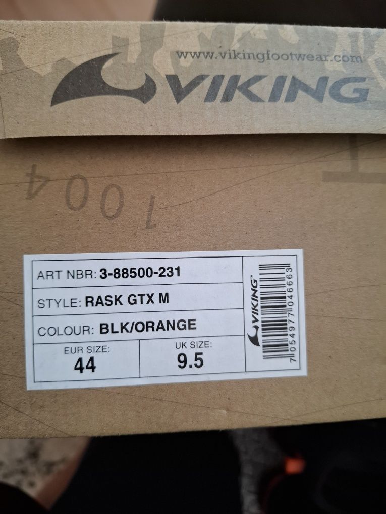 Мъжки туристически обувки VIKING