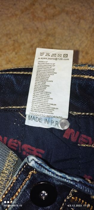 Продам обсалютно новые джинсы.