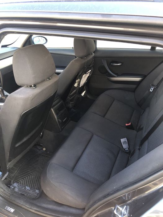 Vand sau Schimb Bmw seria 3 e91 320d , cutie automata