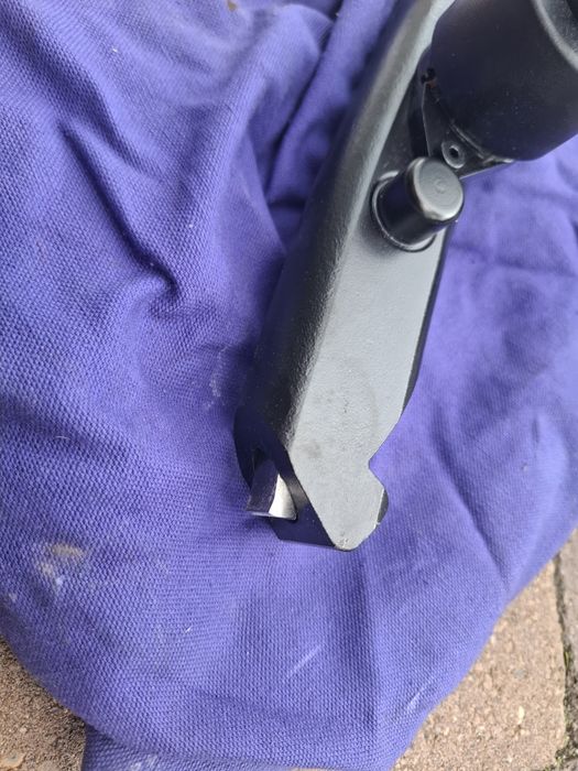 Vand carlig de remorcare nou Thule pentru  Volvo xc 60