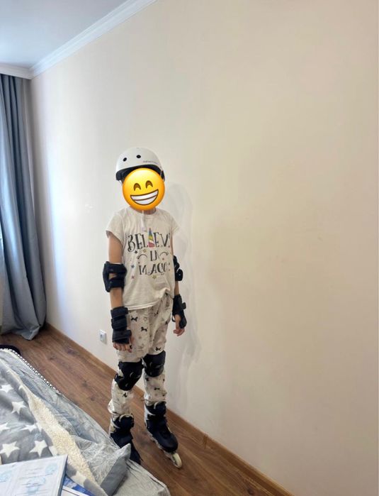 Ролики набор шапка наколленик нарукавник