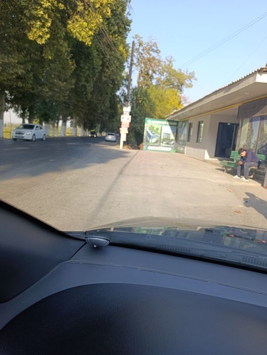 Уйи.сотилади.кибраеда.отчопар.куча