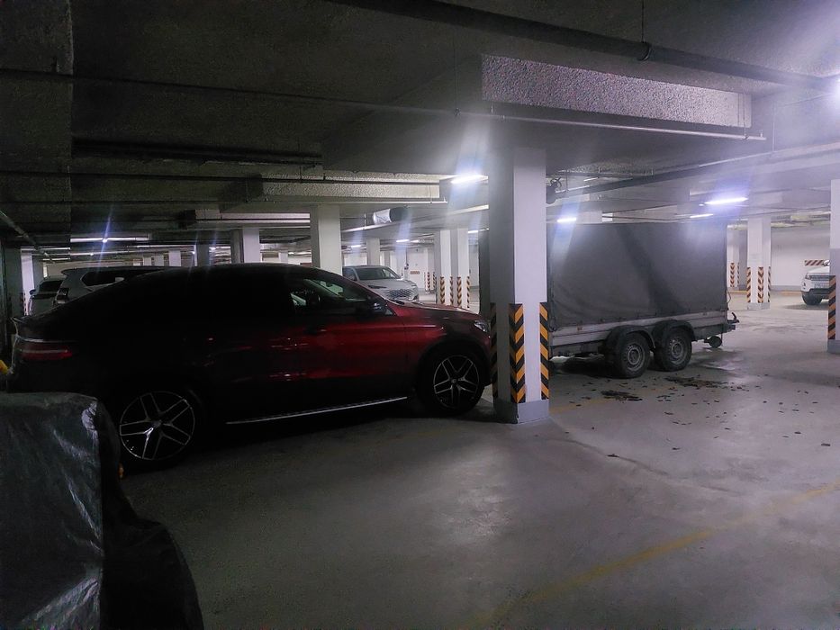 Сдаётся подземный паркинг