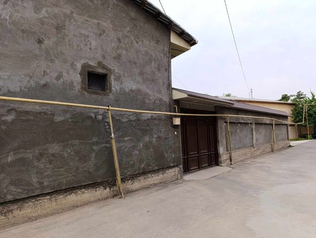 Uy sotiladi fayziobod mahalla