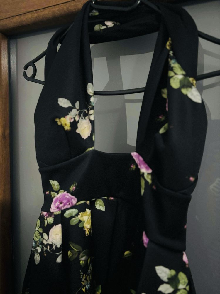 Rochie ASOS marimea 36