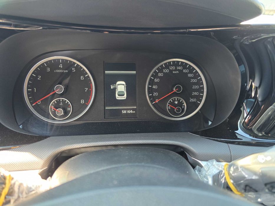 Kia K5 2 позиция