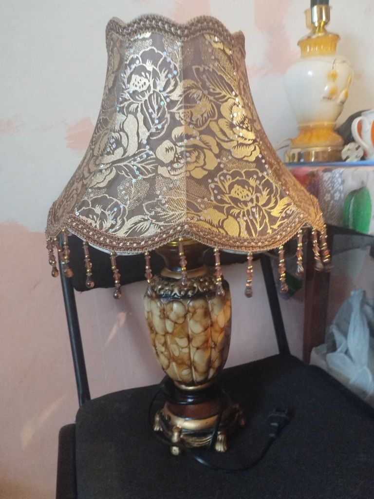 Продаются настольные лампы,все разные,цены договорные