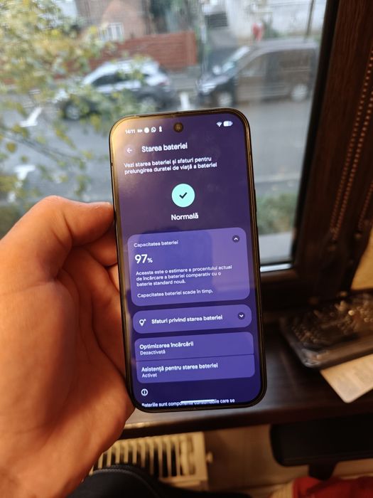 Pixel 9 128 + smartwatch cmf pro.