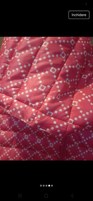 Vind geaca de culoare roz marimea 164