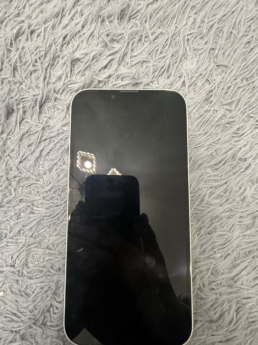 Айфон 13 гарантия нету