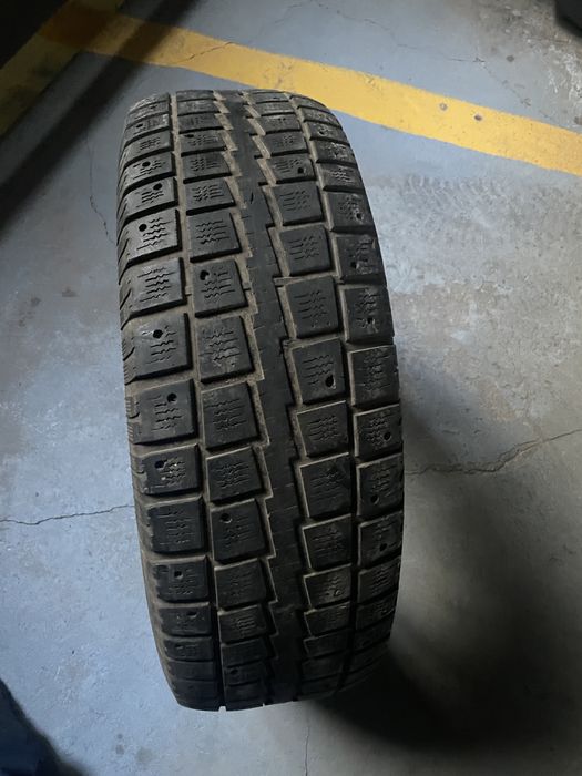 Продам зимнюю шину 265 75 R17