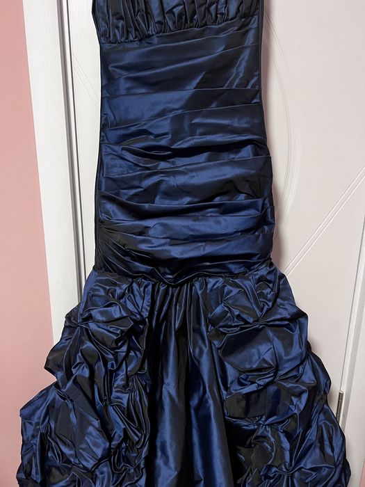 Бална рокля