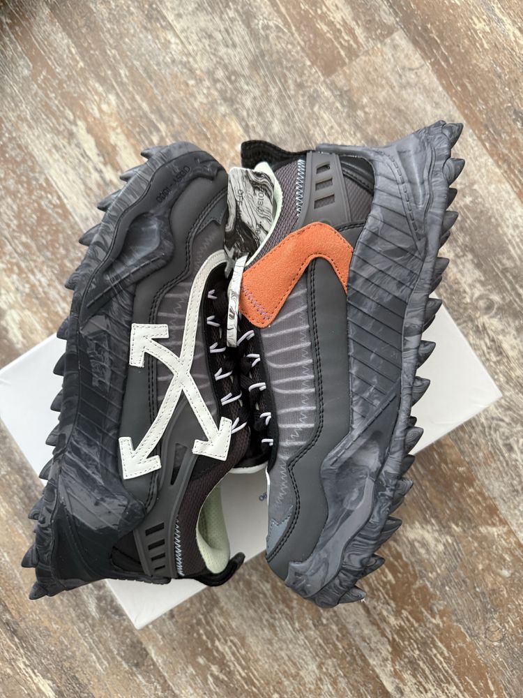 Off white oddsy 1000