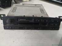 Casetofon BMW 3 IV (E46) [ 1998 - 2005 ] OEM 6900402