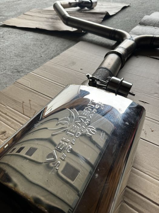 Vând evacuare custom cu clapetă Audi A5