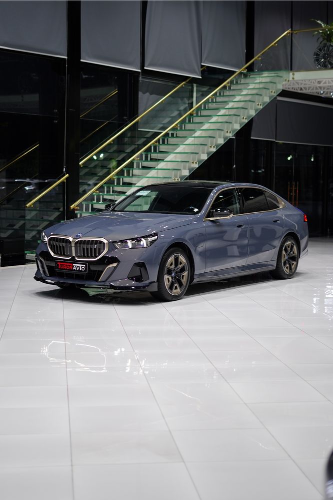 BMW i5 eDrive 35L 2024