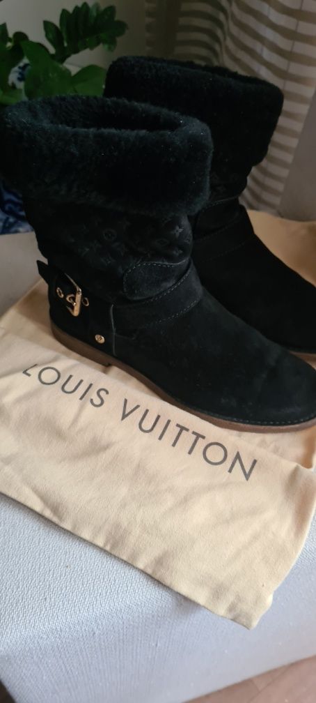 Ghete imblanite Louis Vuiton 37 piele