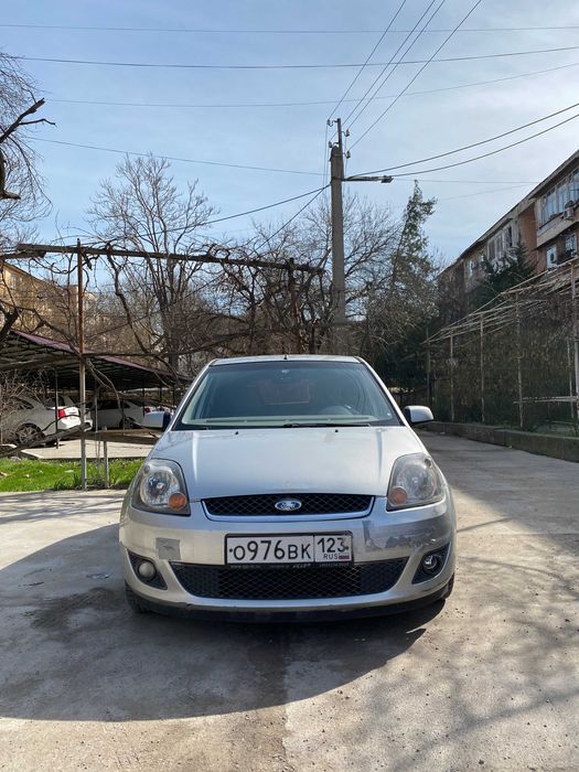 Ford Fiesta MK5 Chia РУС