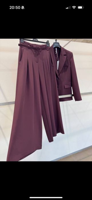 Женский брючный костюм