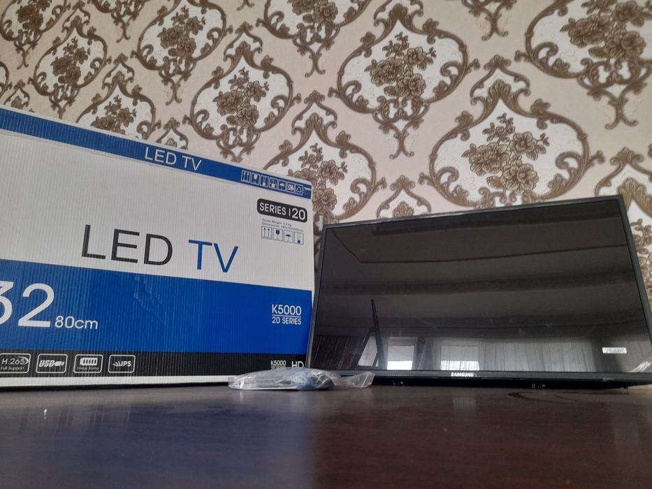Televizor sotiladi LEDTV K5000 20SERIES 32,80cm