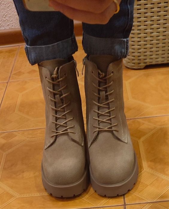 Продам ботинки зимние