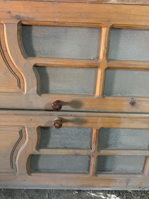 Есик сатылады (арзан капы)